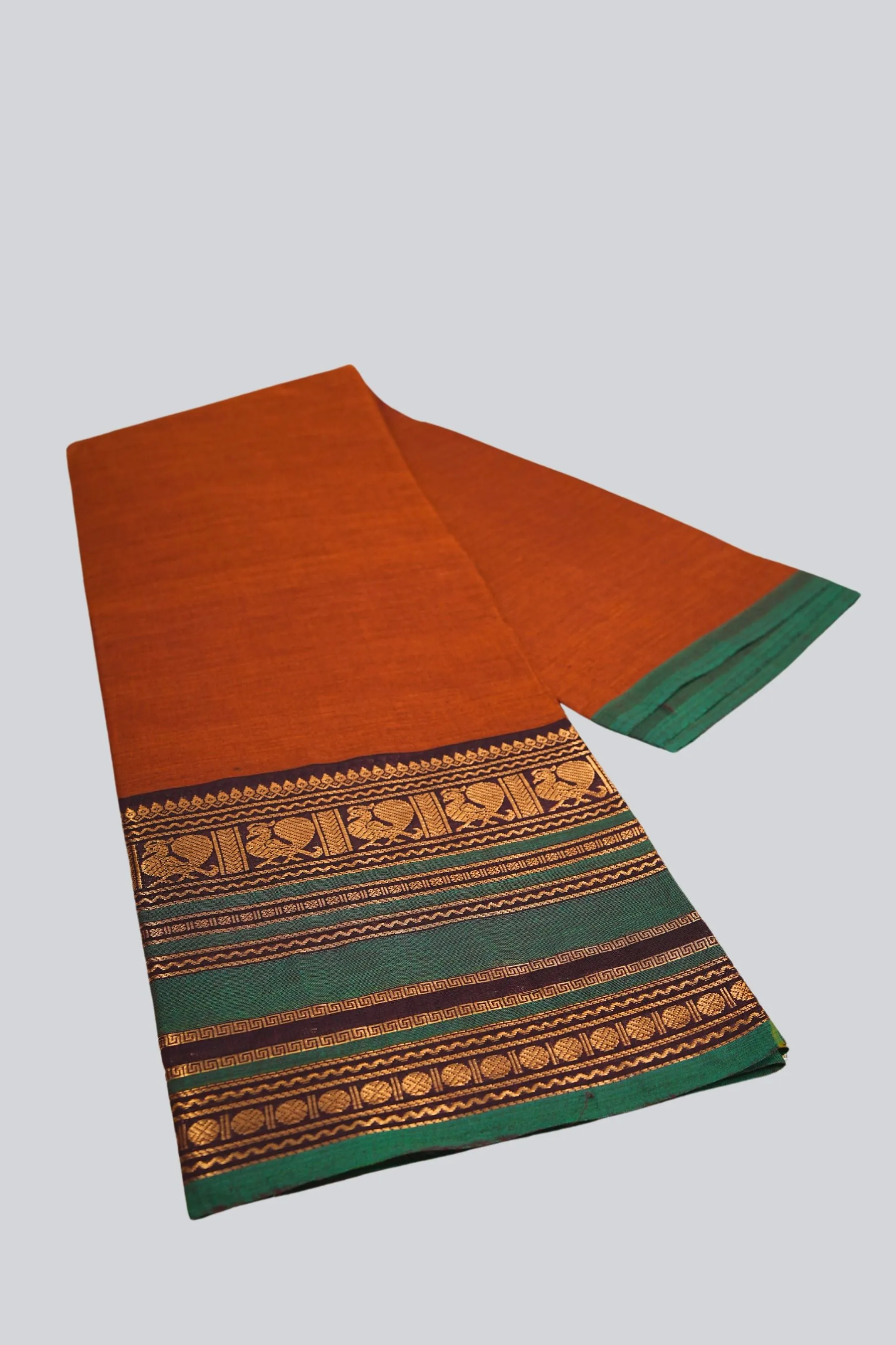 80-count Chettinad Cotton Saree: Experience Classic Indian Elegance