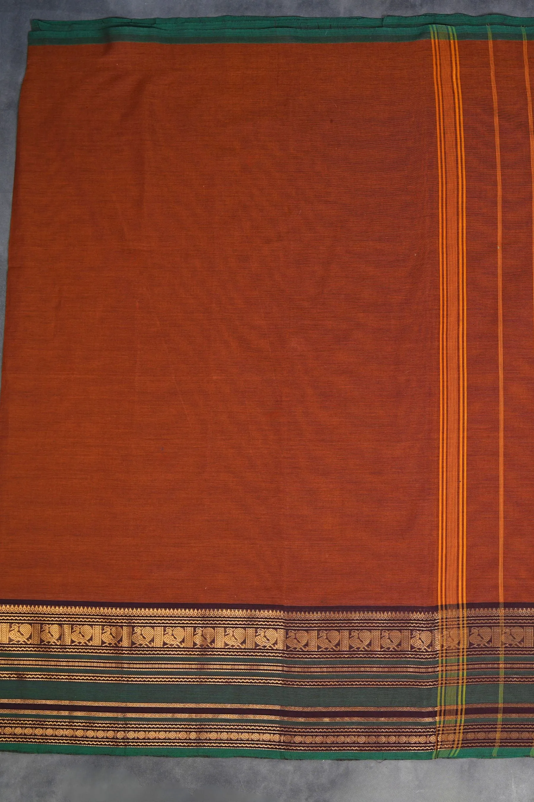 80-count Chettinad Cotton Saree: Experience Classic Indian Elegance
