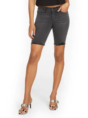 Lexi Mid-Rise 9-Inch Short - Black