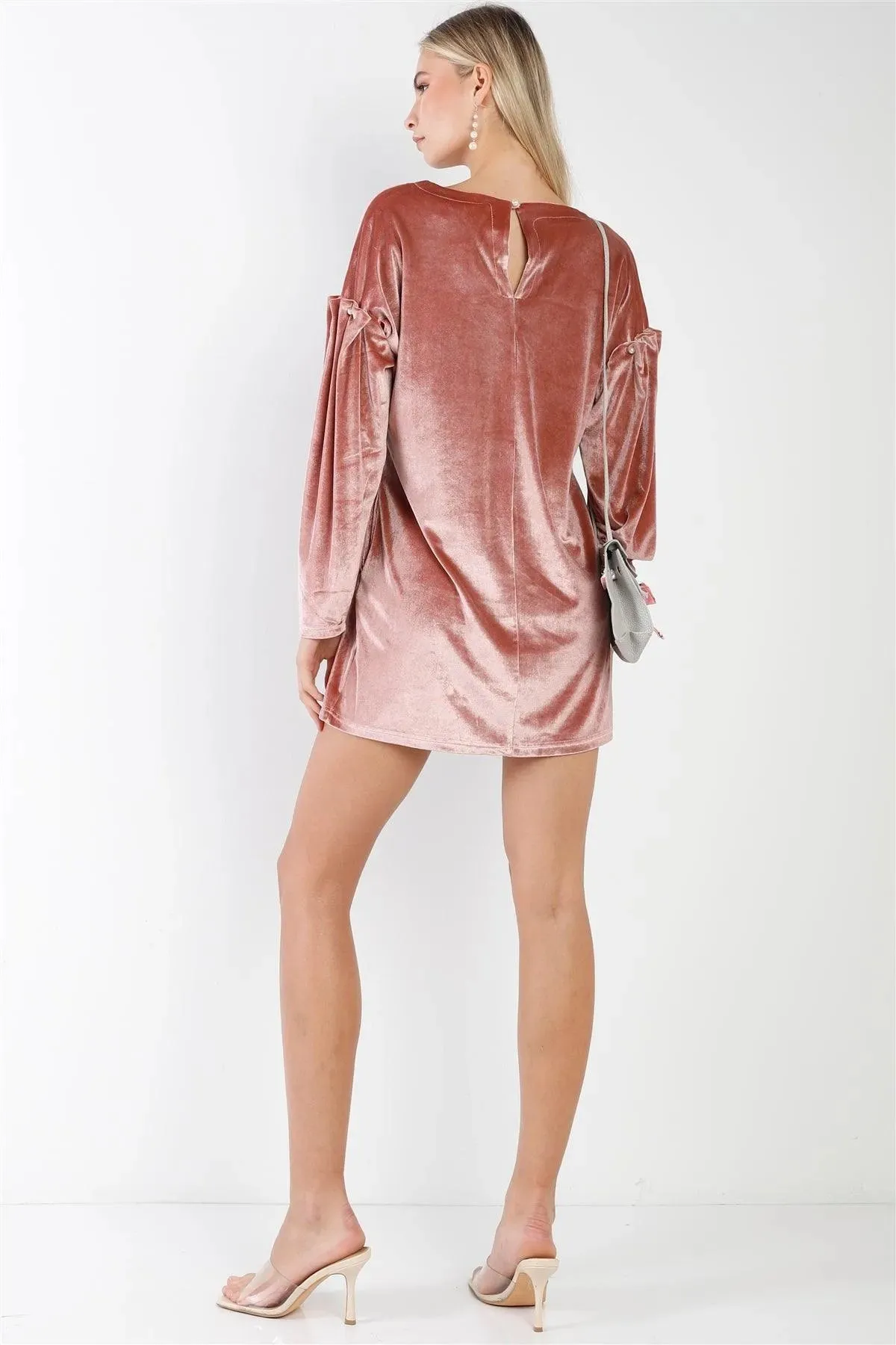 Mauve Velvet Long Sleeve Pearl Detail Mini Dress / 2-2-2