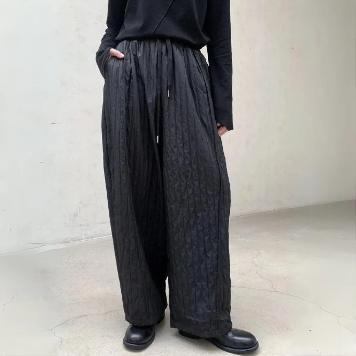 Textured Ruffled Wide-Leg Winter Trousers | Elastic Waist, Warm Cotton-Padded, Capri Length